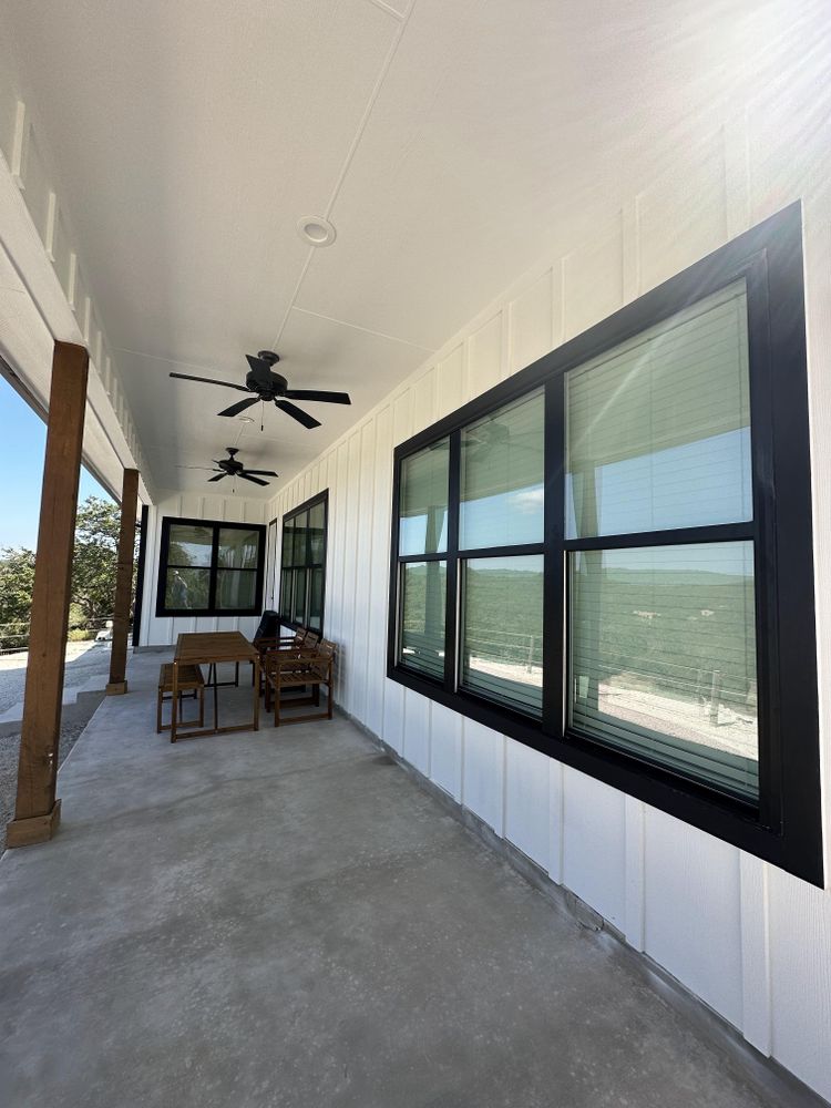 Residential Window Cleaning for Patriot Window Cleaning LLC in Canyon Lake, TX