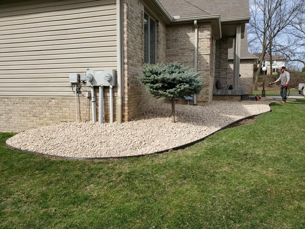 Landscaping & Hardscaping company A&B Landscaping L.L.C. in Lapeer, MI