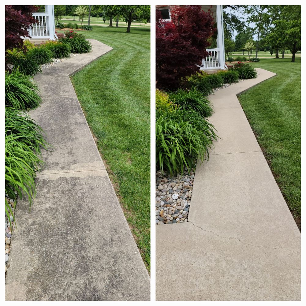 Residential & Commercial Power Washing company Marten Pressure Washing in Litchfield, IL