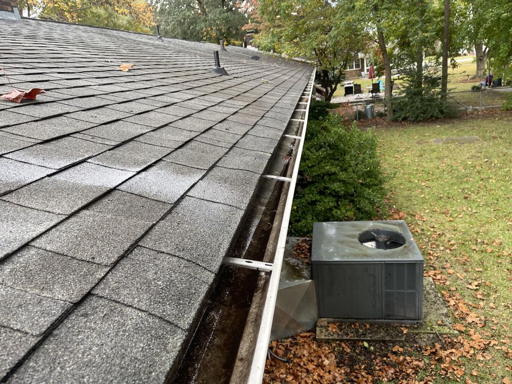 Home Softwash for Sabre's Edge Pressure Washing in Greenville, NC