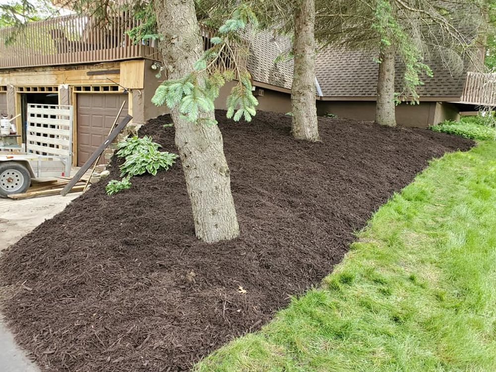 Landscaping & Hardscaping company A&B Landscaping L.L.C. in Lapeer, MI