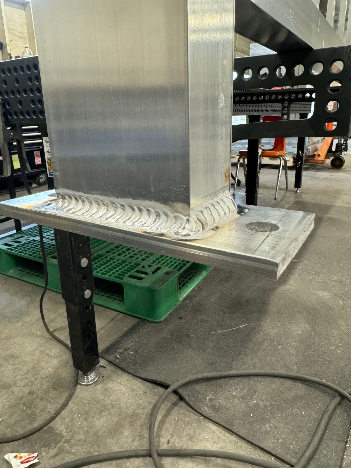 Aluminum post TIG welded to a base plate