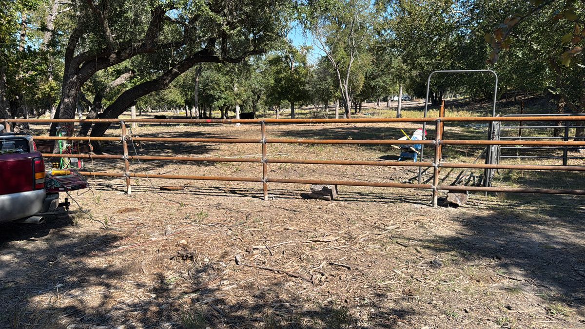 Ranch fence: Pipe rail and gate