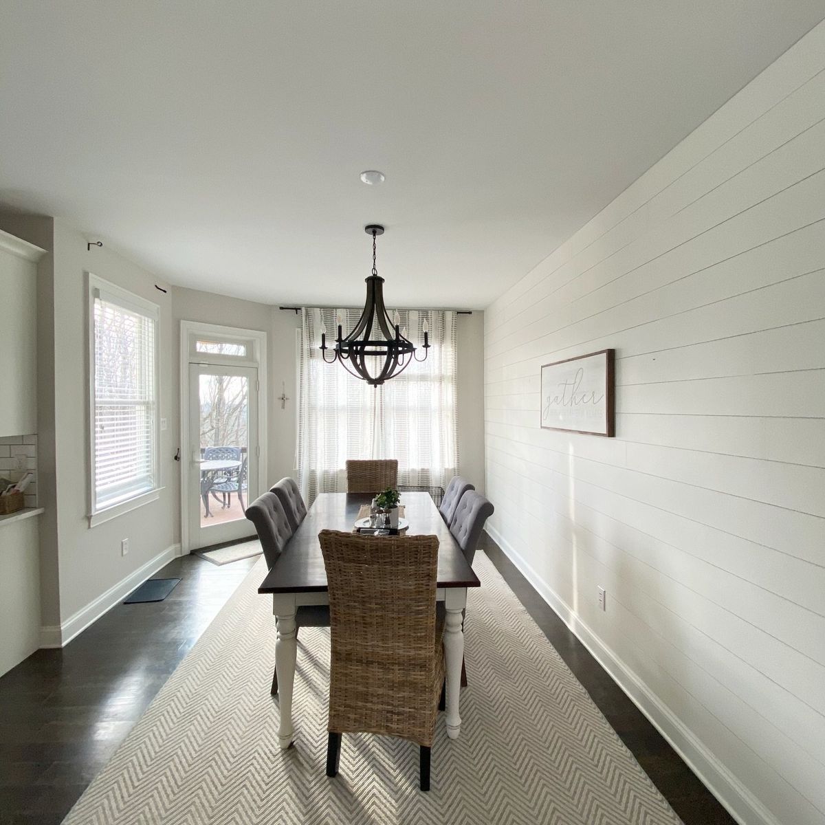 Shiplap dining room