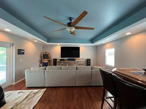 Interior painting project with a repainted tray ceiling and trim, completed by Garrity Painting in Pinellas County