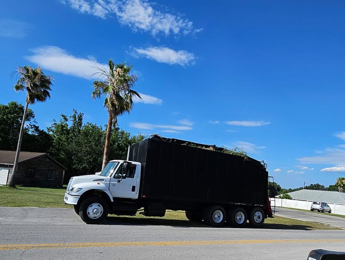 Hauling for J & E Land Clearing, LLC. in Dunnellon, FL
