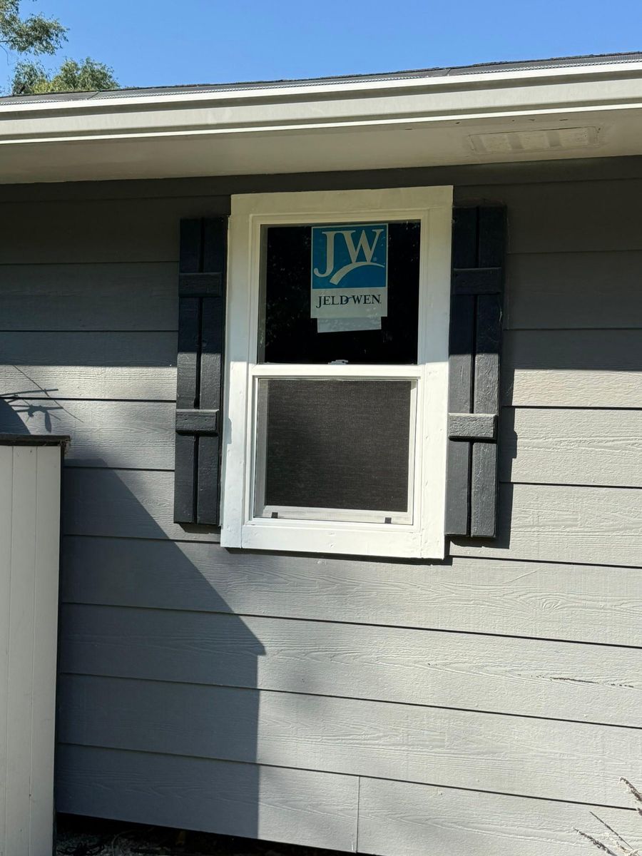 Siding for SDM Construction LLC in Lawrence, KS