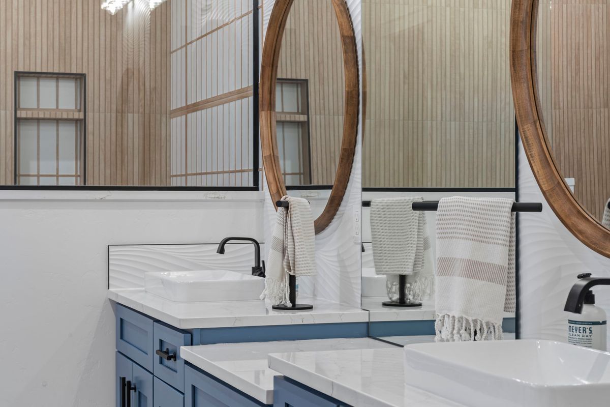 Custom Home Construction for Genuine Homes LLC in Franklin County, WA