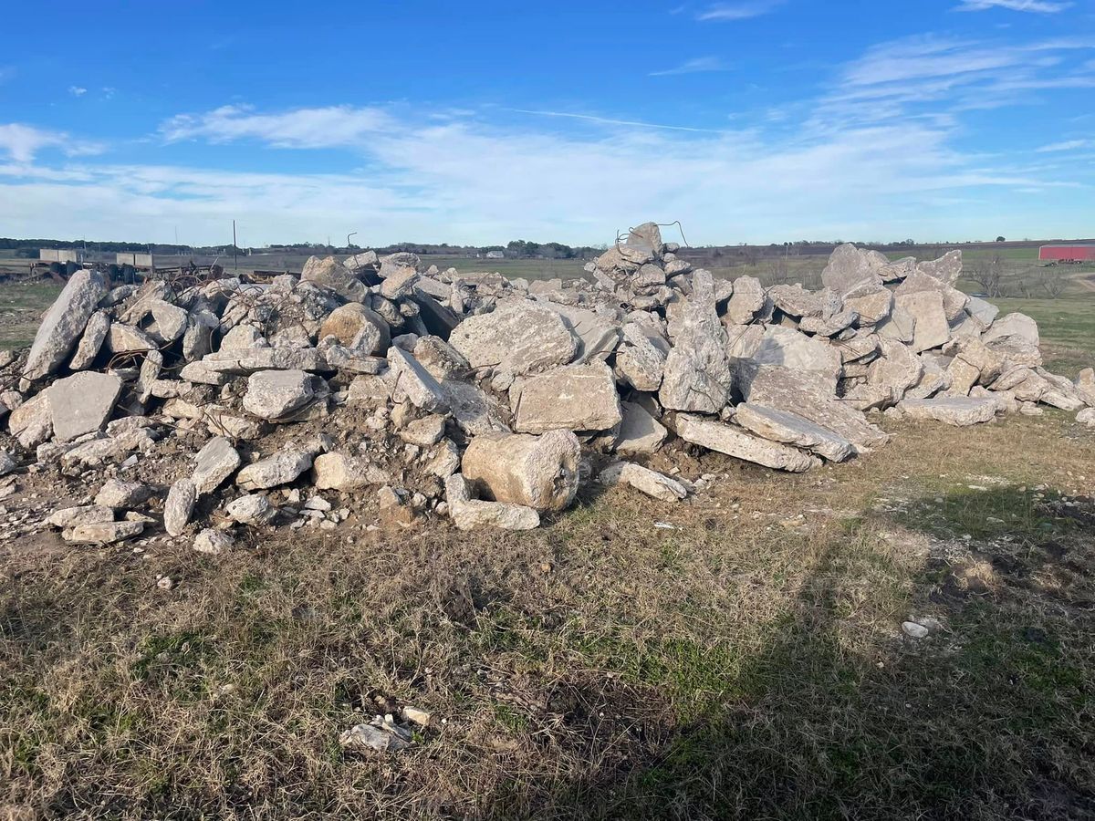 Land Clearing & Demolition for RH Property Enhancement in Moulton, TX