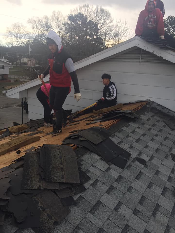 Roofing Installation for Lepards Roofing and Remodeling in Fort Ogelthorpe, GA