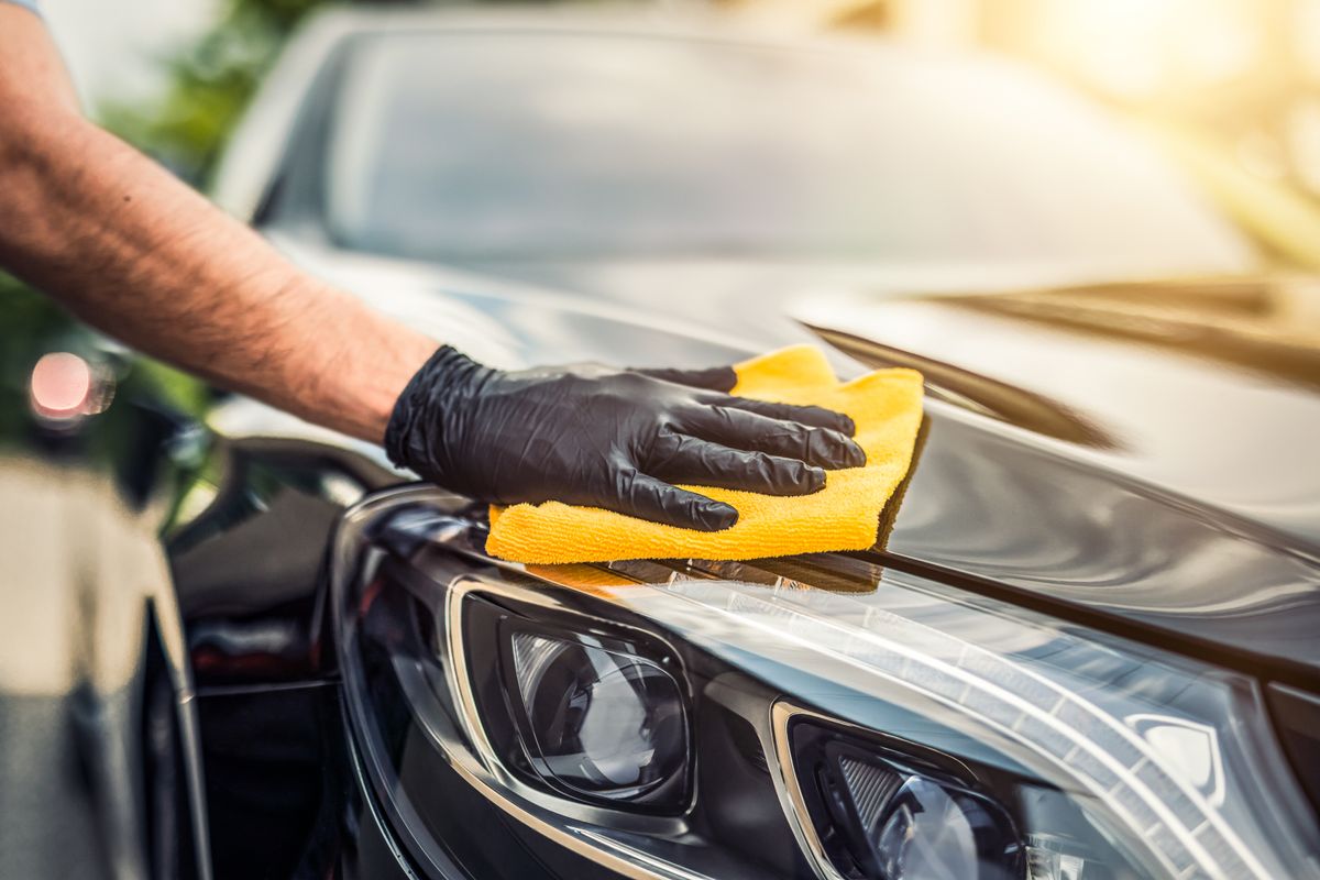 Waxing and Buffing for Bama’s Pressure Washing & Mobile Detailing LLC in Prattville, AL