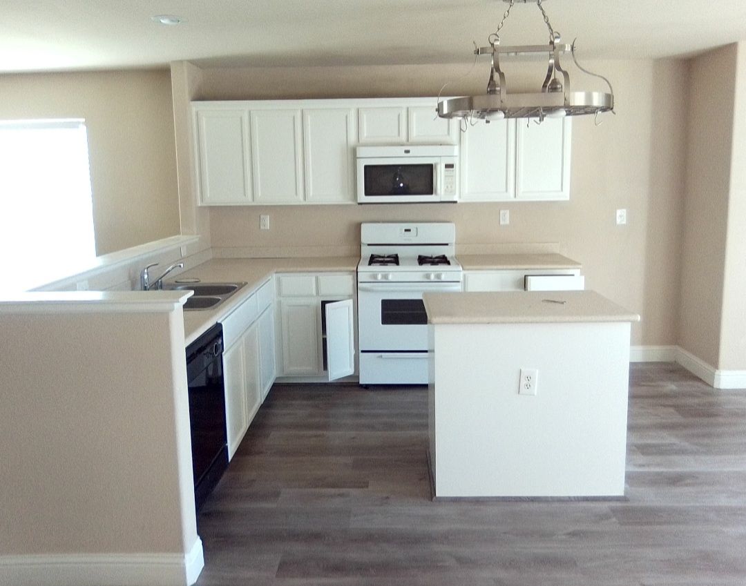 Interior Painting for Flat Brush Painting Inc in Merced, CA