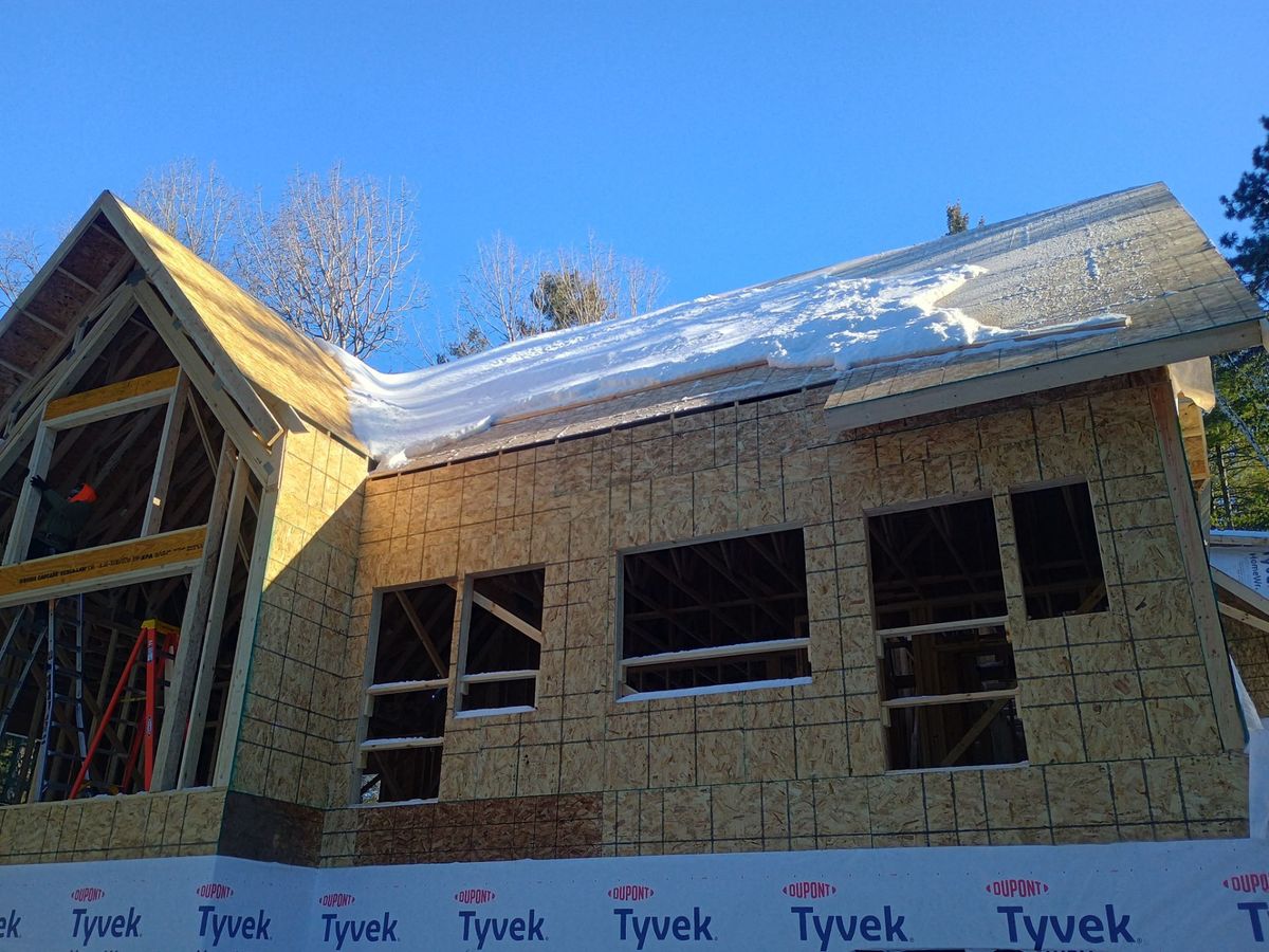 Ice Dam Removal for Patriot Roofing Plus LLC in Pequot Lakes, MN