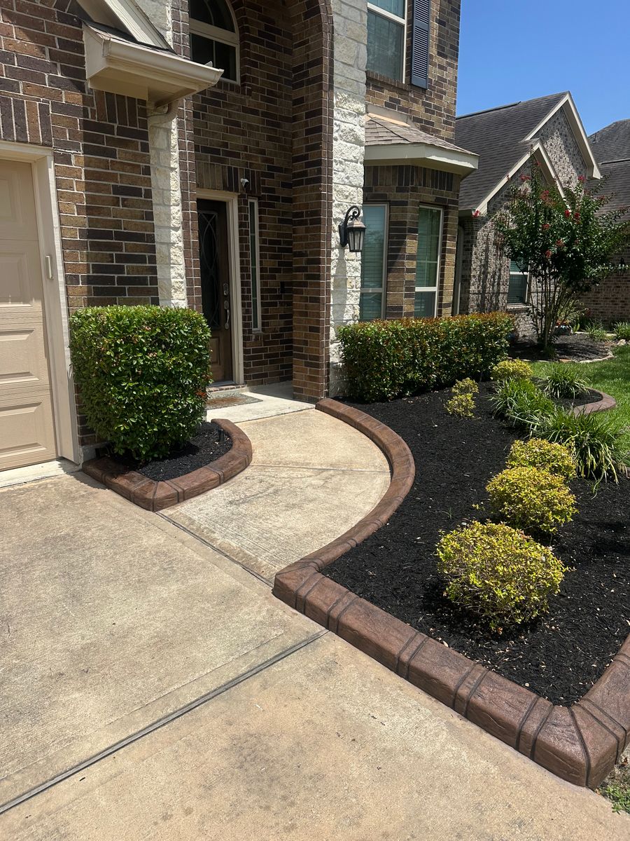 Landscape Border Systems for Texas Curb N Borders in Houston, TX