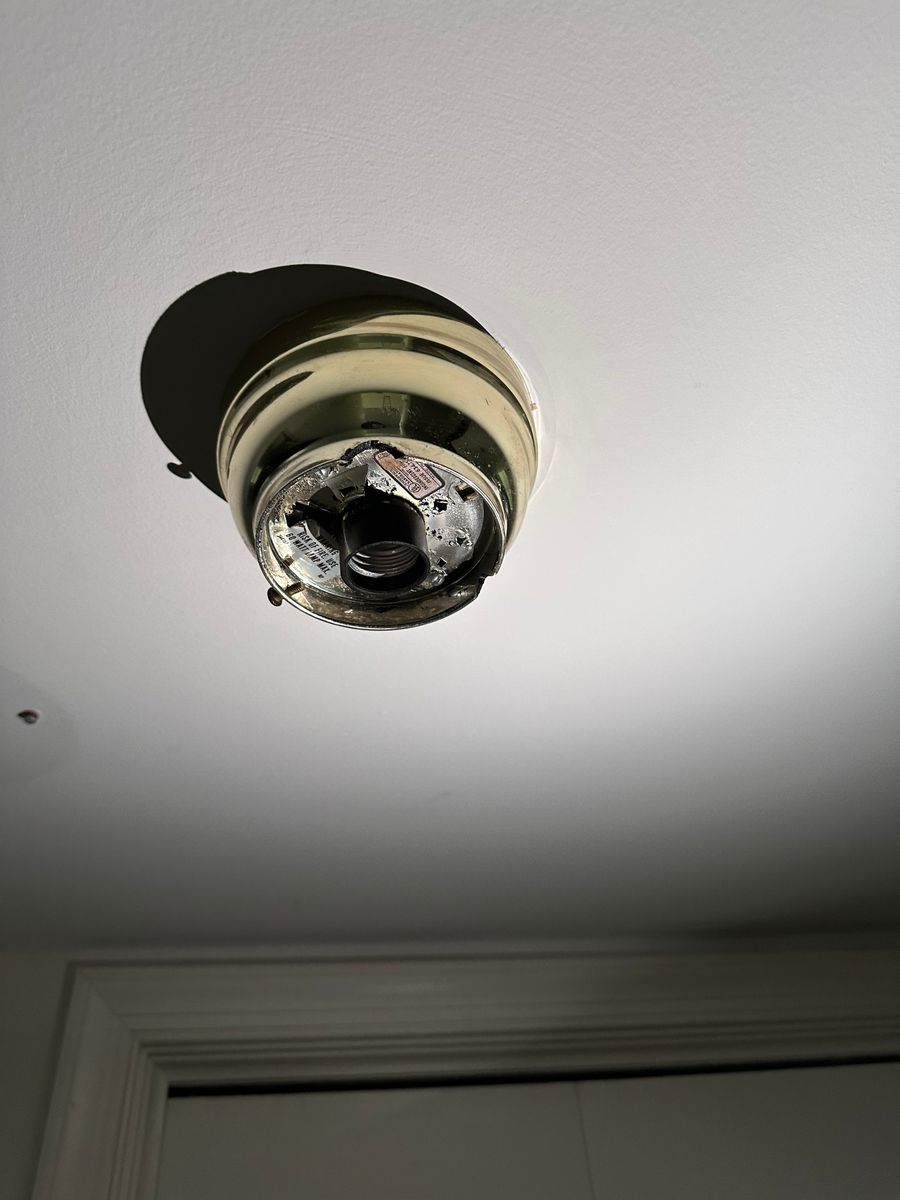 Electrical Repairs for Triple J Electric LLC in Milford, DE