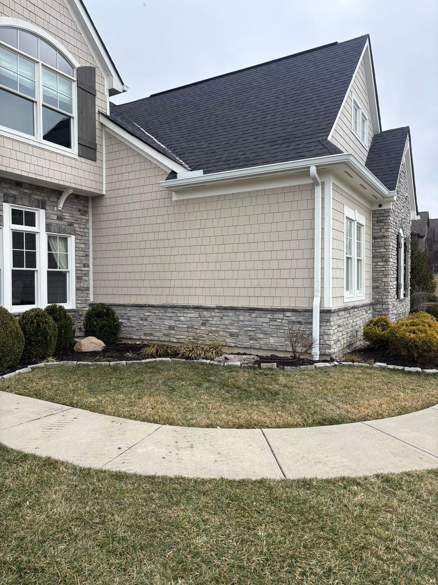 Fall Clean Up for Dig-It Tree Company in Mason, OH