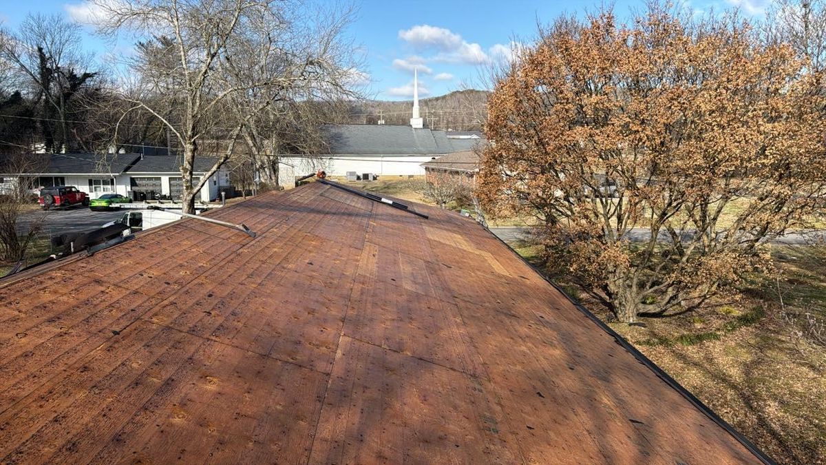 Roofing Repairs for D Bolton Roofing in Dayton, TN