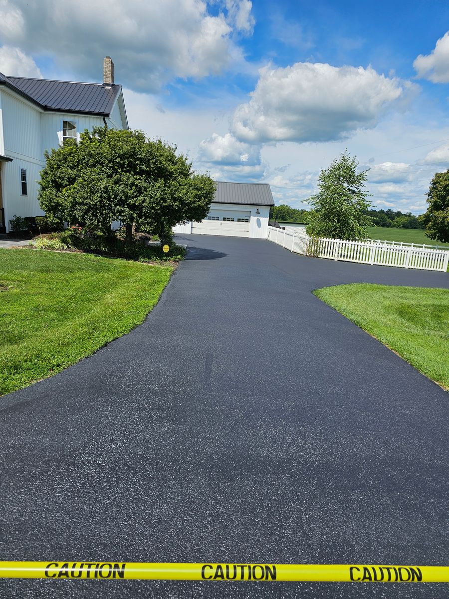 Sealcoating for Smith's Paving and Sealcoating in Rushville, IN