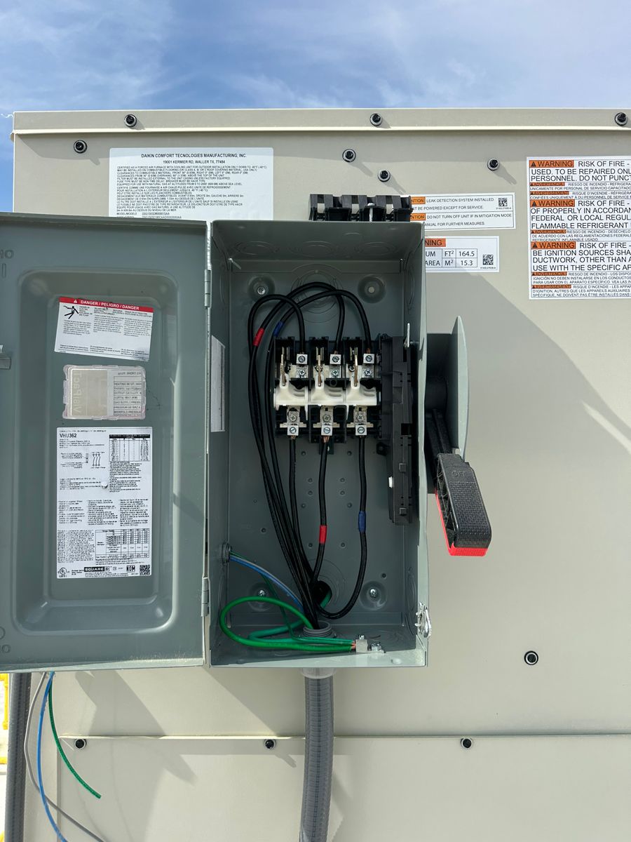 Electrical Repairs for Tarango Electrical Services in Taylor, TX