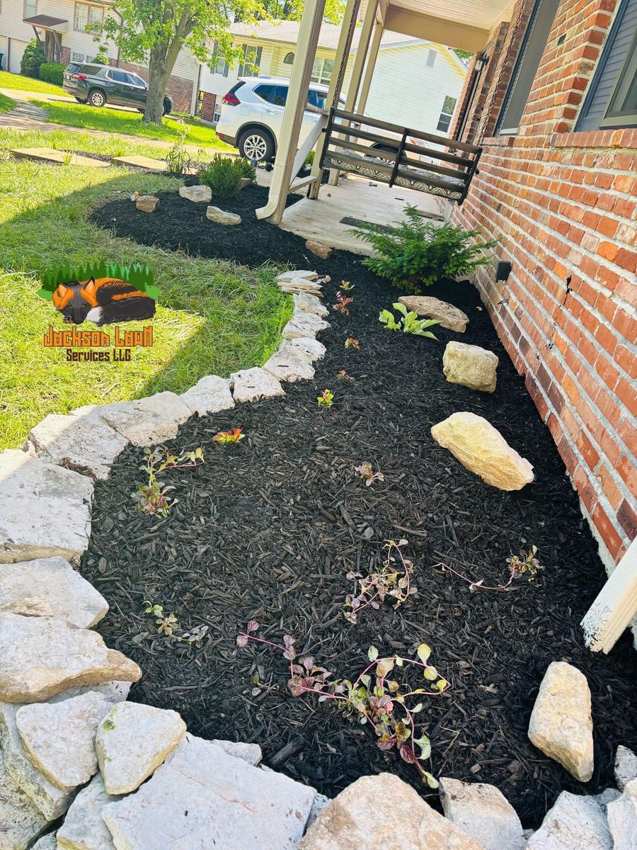 Mulch Installation for Jackson Lawn Services LLC in St Louis, MO
