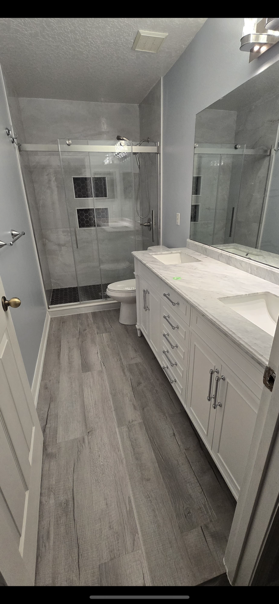 Floor Installation for Hoerber’s Elite Floors in Davenport, FL