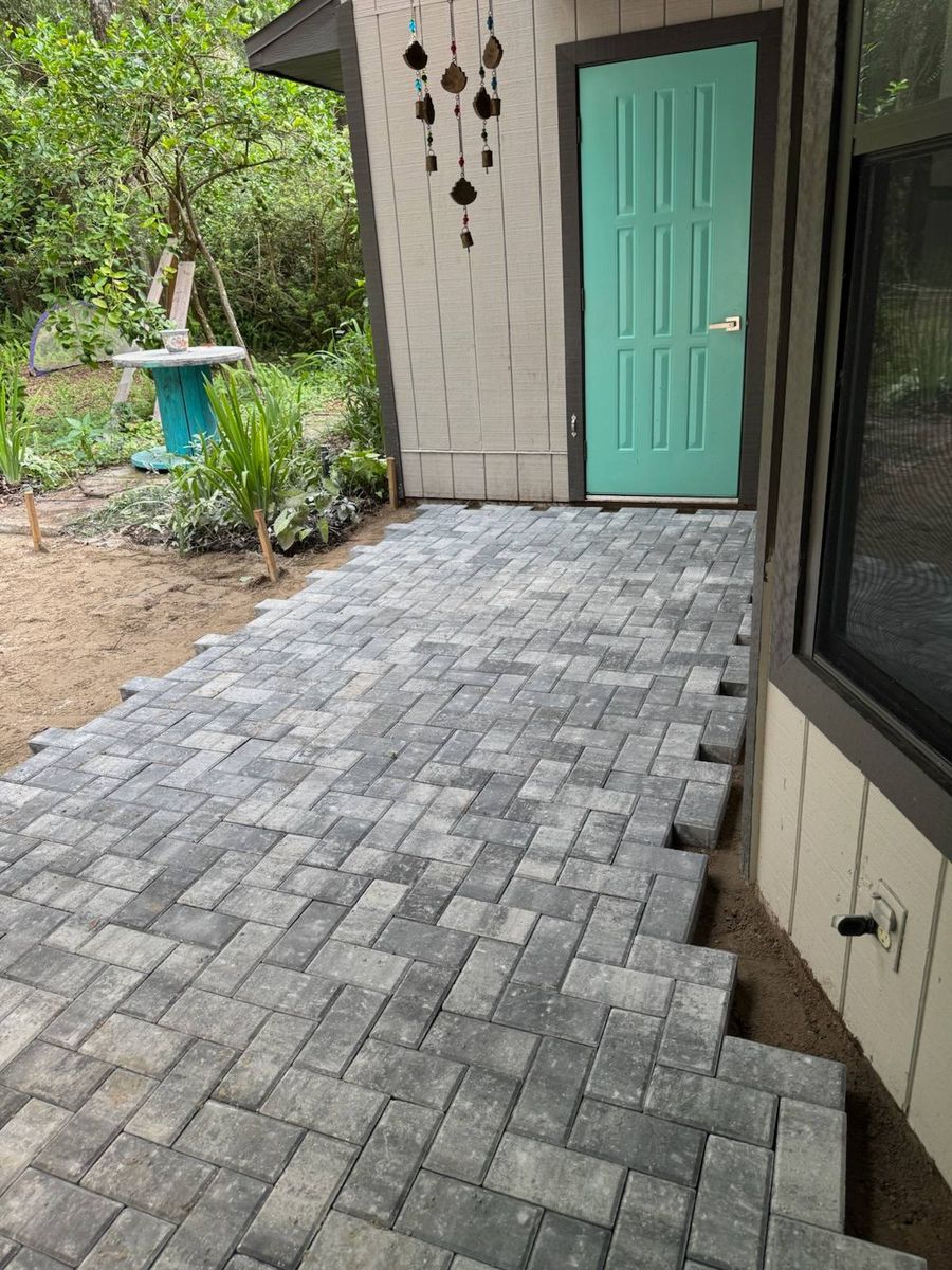 Pavers for Deeper Roots Landscape in High Springs, FL