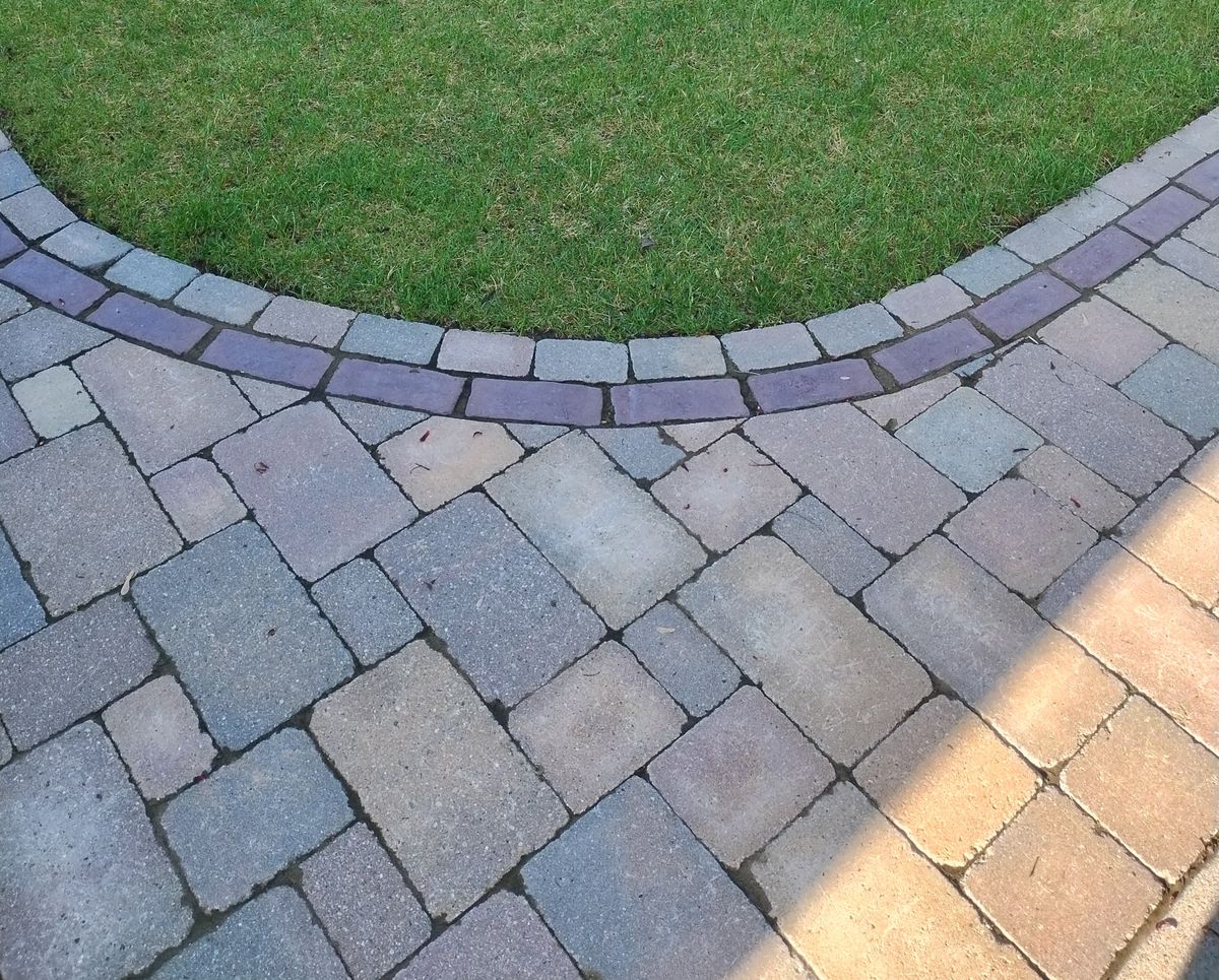 Paver Patio Design & Construction for Humphries Hardscape - Pavers and Landscaping in Wyandotte, MI