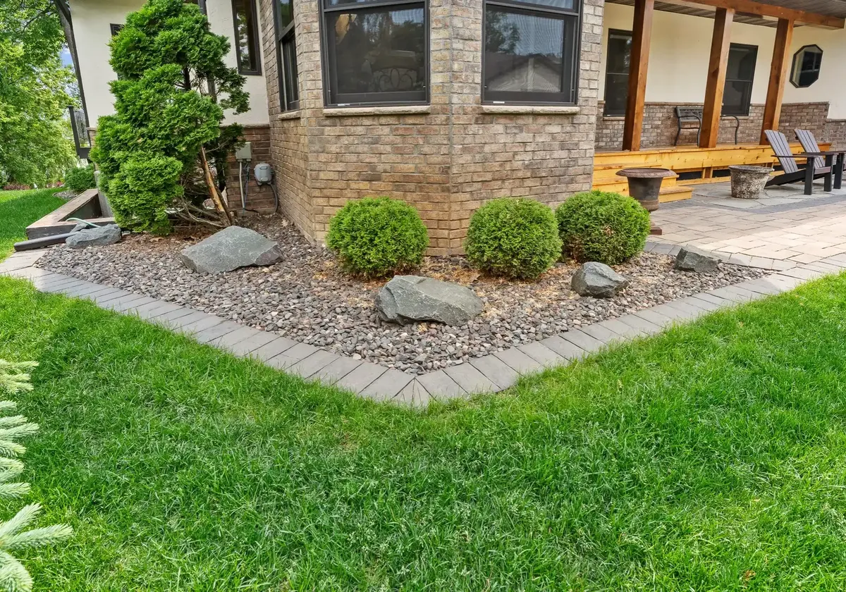 Paver Patio Design & Construction for Humphries Hardscape - Pavers and Landscaping in Wyandotte, MI