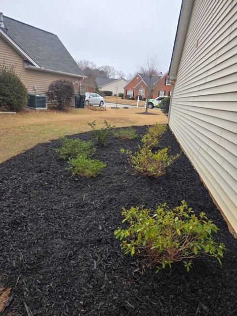 🌿 Residential Mulch/Rock Installation Services for GA Lawn Care Pros in Jefferson, GA