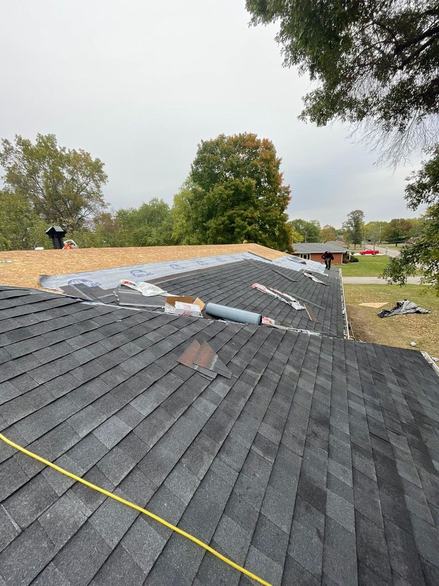 Roofing for Roofing Install Near Parker City, IN in Pendleton, IN