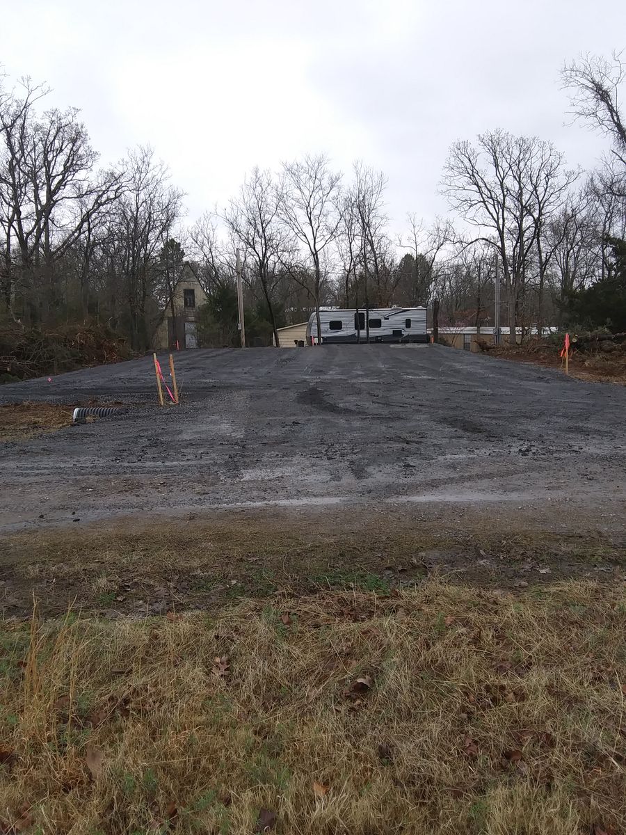 Roads & Driveways for McCormick Dozer Service in Bristow, OK