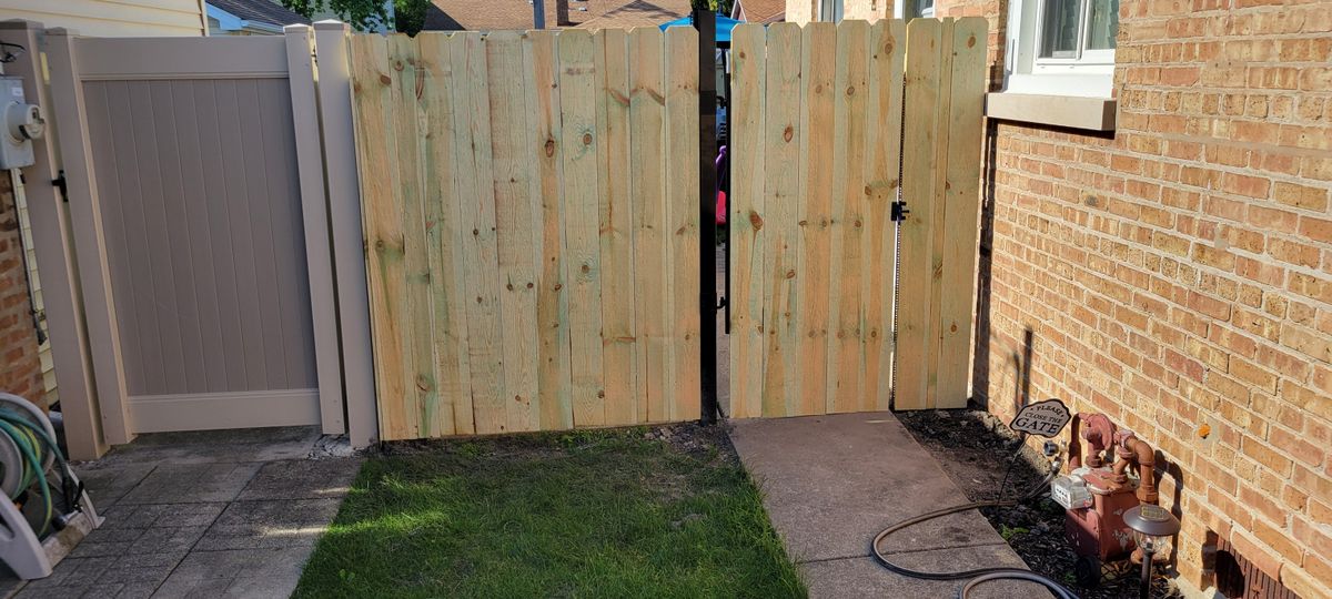 Fence Installation for Friedrich Fence in Sterling, IL