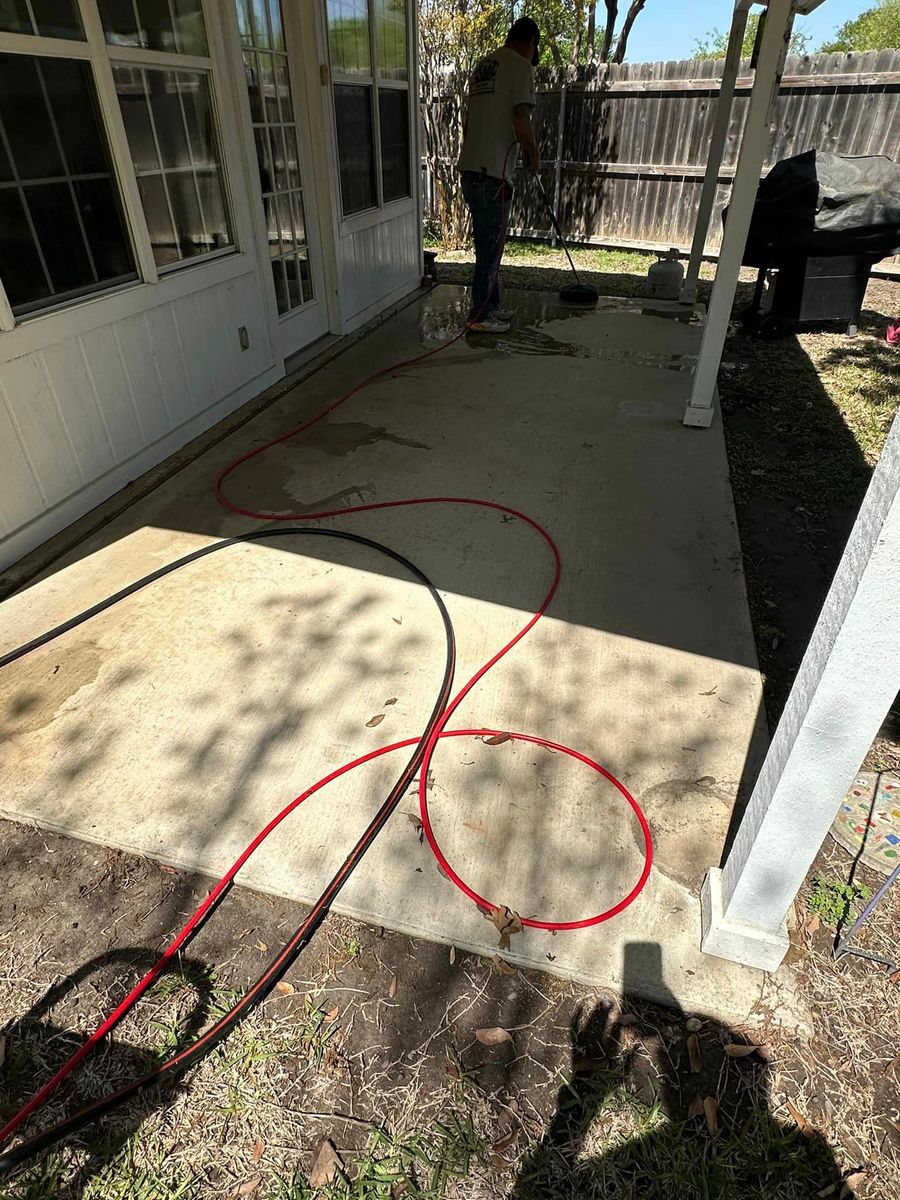 Pressure Washing for R E Tanner Home Improvement in Buckholts, TX