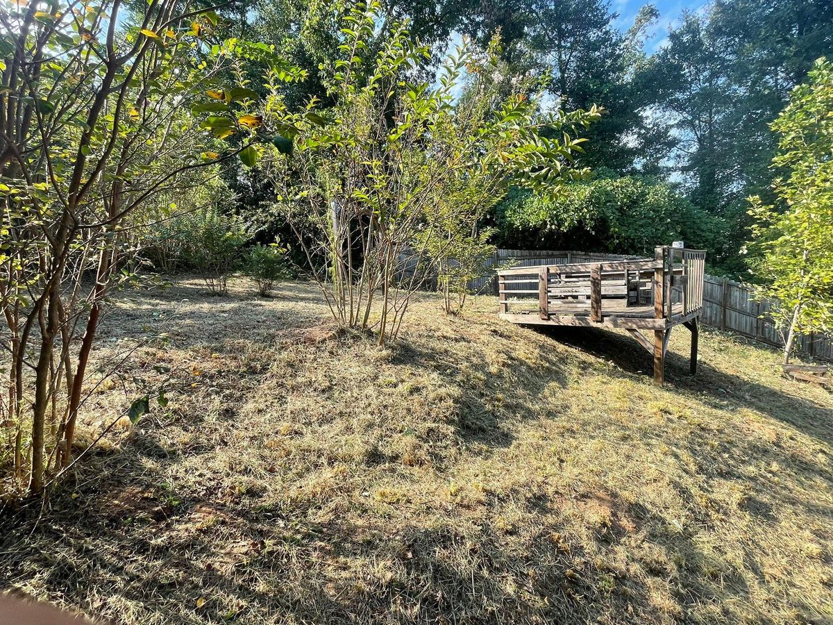 Fall Clean Up for JC Lawn Care and Landscaping in Athens, GA