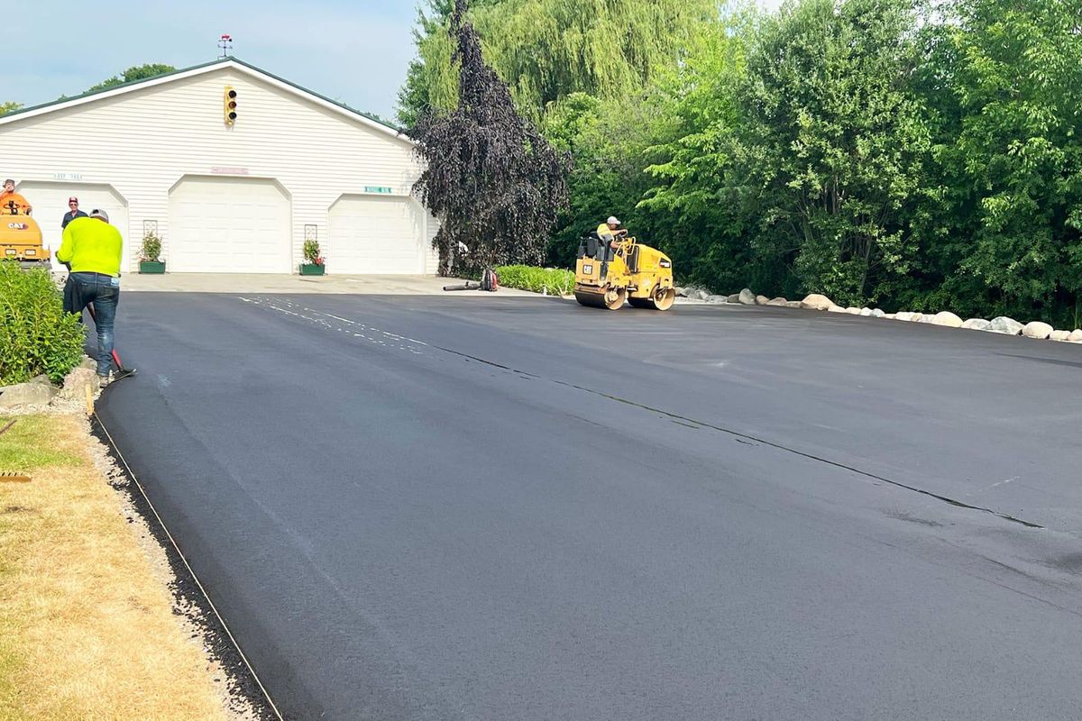 Asphalt Installation for  JCM Paving and Masonry Inc in Waltham, NH