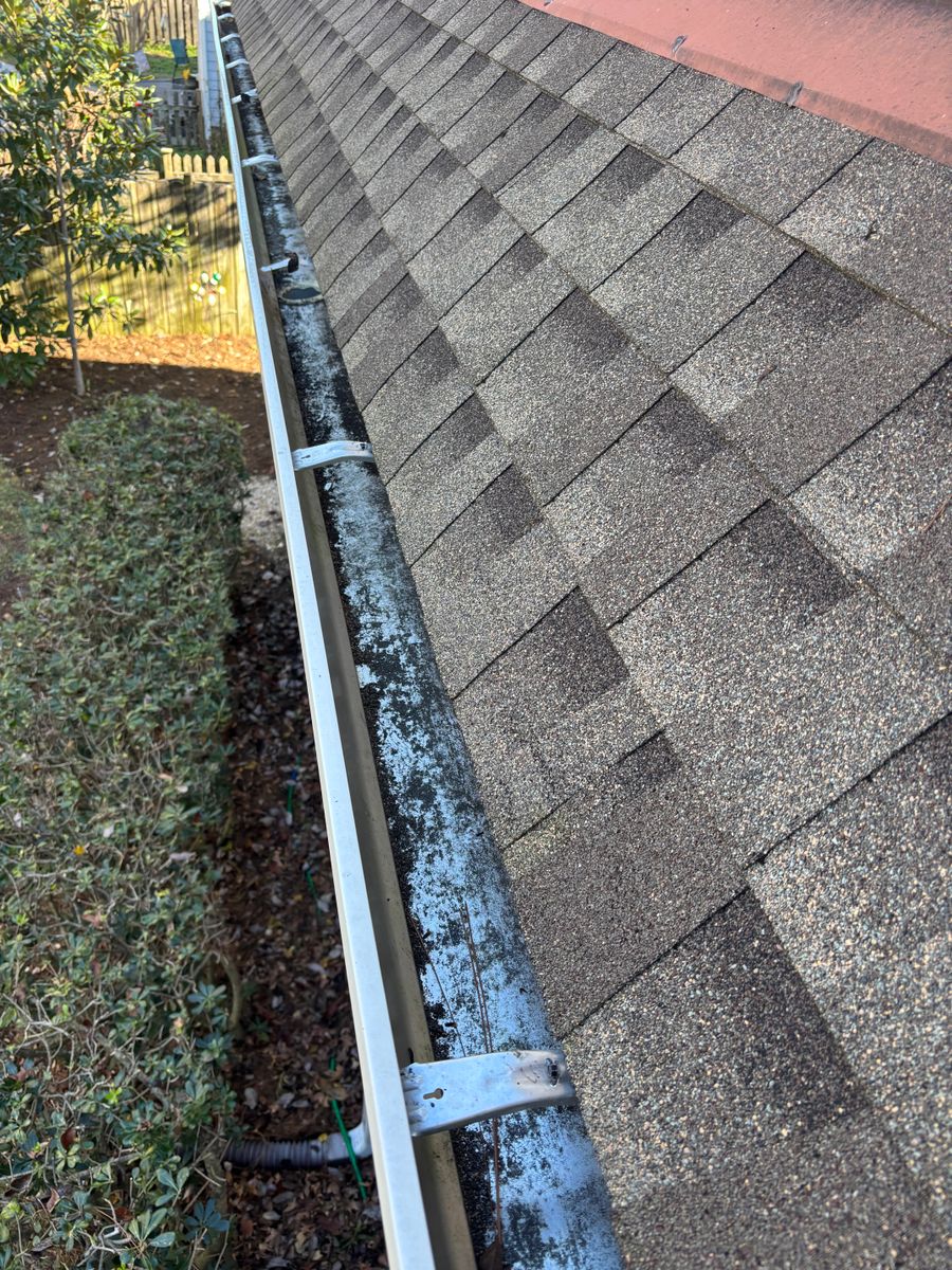 Gutter Cleaning for Living Stream Pressure Washing in Wilmington, NC