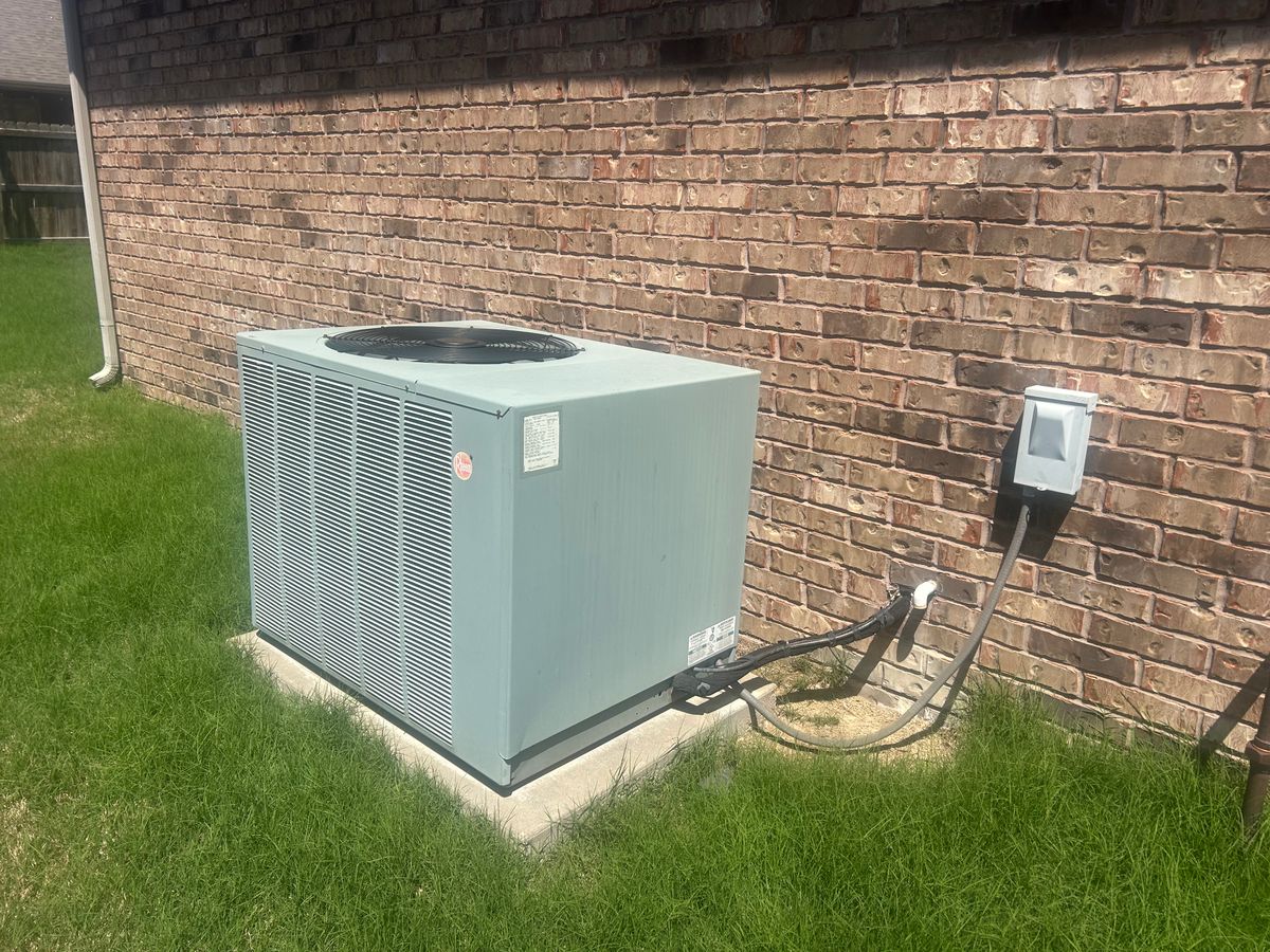 Residential HVAC Installation for Caldera Heating and Air LLC in Centerton, AR