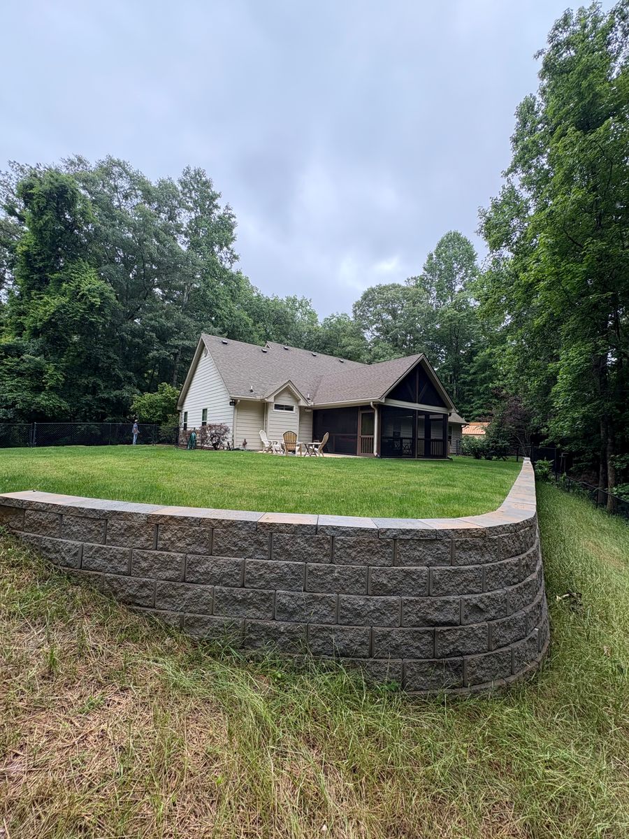 Retaining Wall Installs for E&T Outdoor Pros in LaGrange, GA