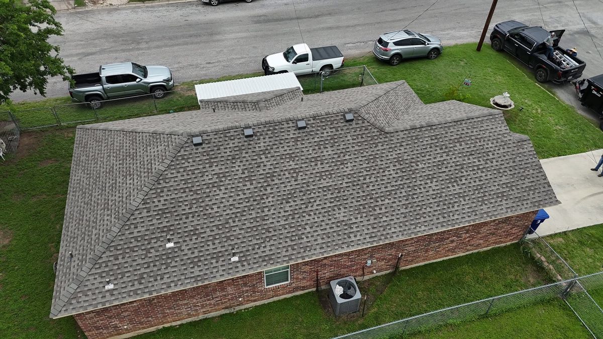 Roof repairs for Barcenas Roofing & Remodeling in San Saba, TX