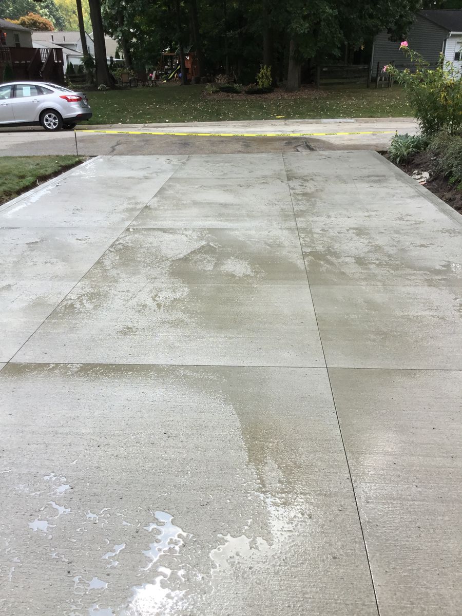 Concrete for Lake Erie Companies in Grand River, OH