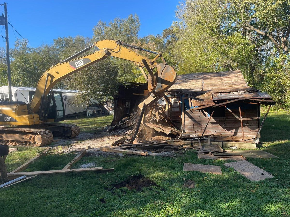 Site Preparation for Maness Trucking & Excavation in Lexington, TN