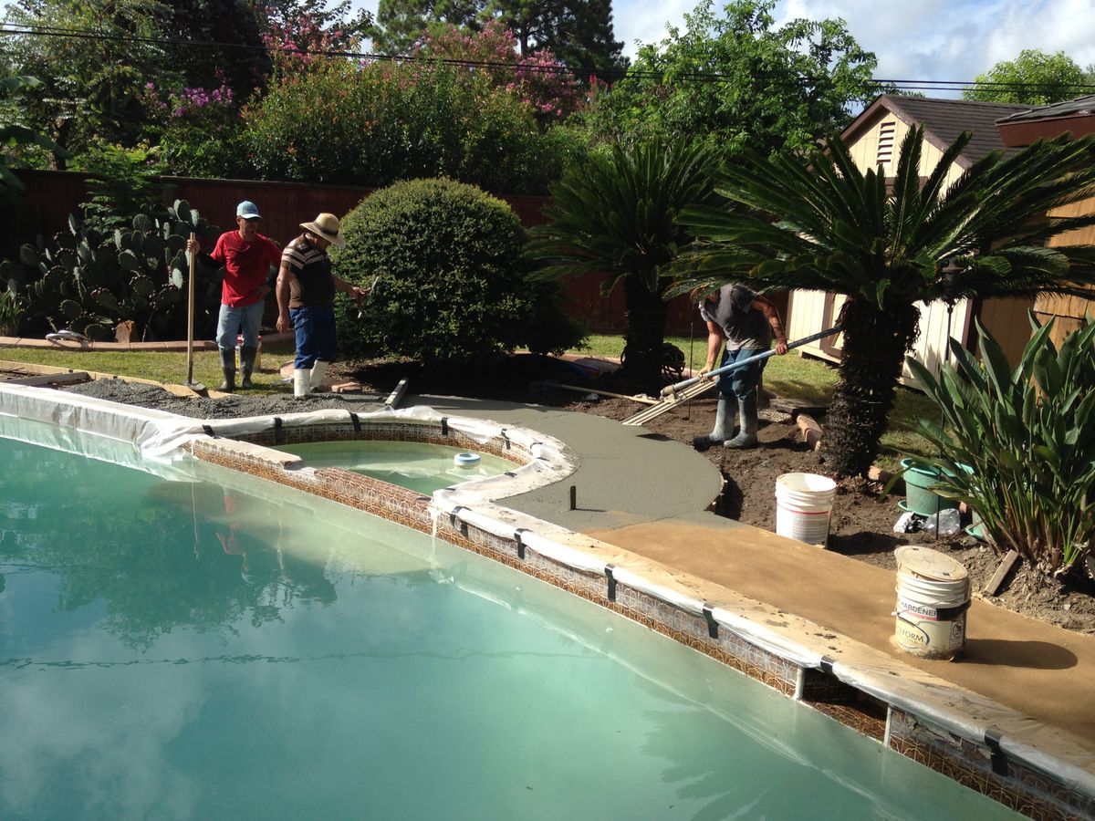 Pool Remodels for Texas Curb N Borders in Houston, TX