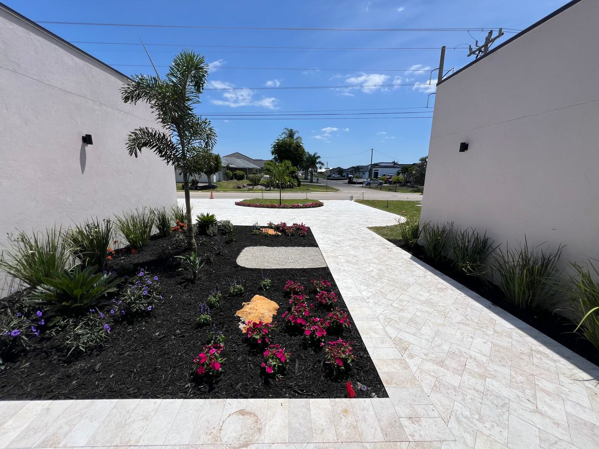 Landscape Design for An Extravagant Landscape & Lawn Service in Delray, FL