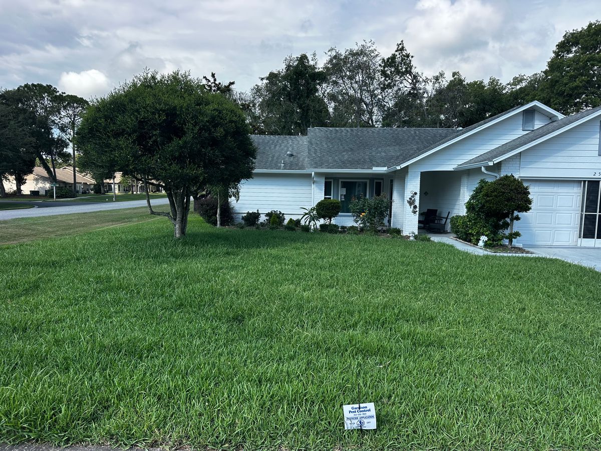 Lawn Spraying for Garrison Pest Control Inc in Hernando County, FL