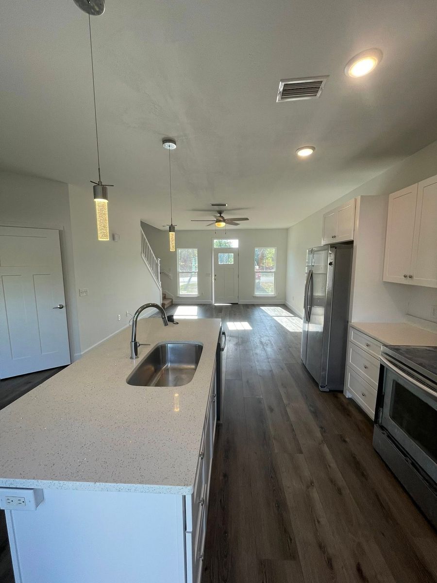 Kitchen Remodeling for Anchor Pointe Homes in Freeport, FL