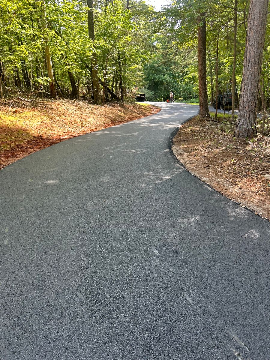 Asphalt Driveways for James R Carter Paving in Roanoke, VA