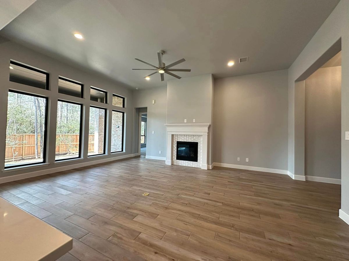 Flooring for MOCO Paint and Remodeling in Spring, TX