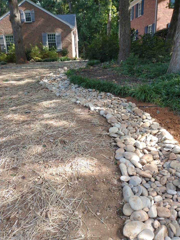 Mulch Installation for Oakhurst Landscaping and Tree Service in Charlotte, NC