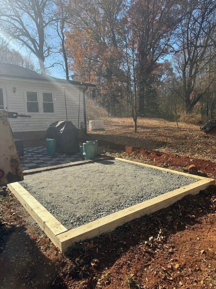 Property Maintenance for Chiles Lawn & Landscaping in Gordonsville, VA