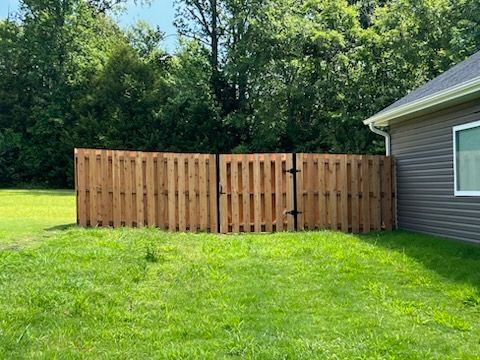 Fence Installation for B&J Fencing in Harviell, MO